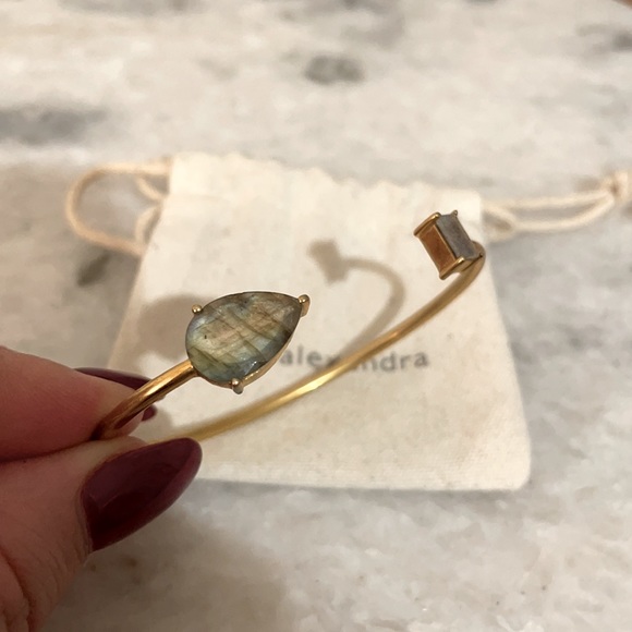 Leah Alexandra Labradorite Bracelet - Picture 3 of 3